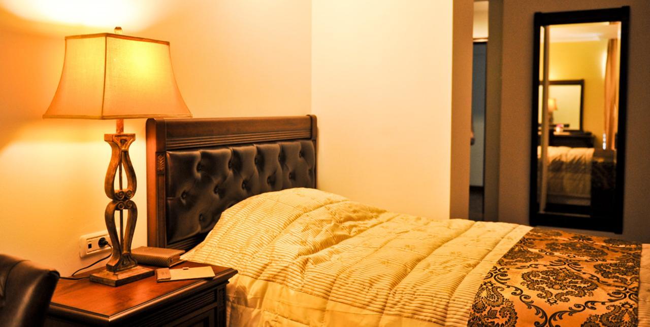 Duvet Center Hotel Skopje Zimmer foto