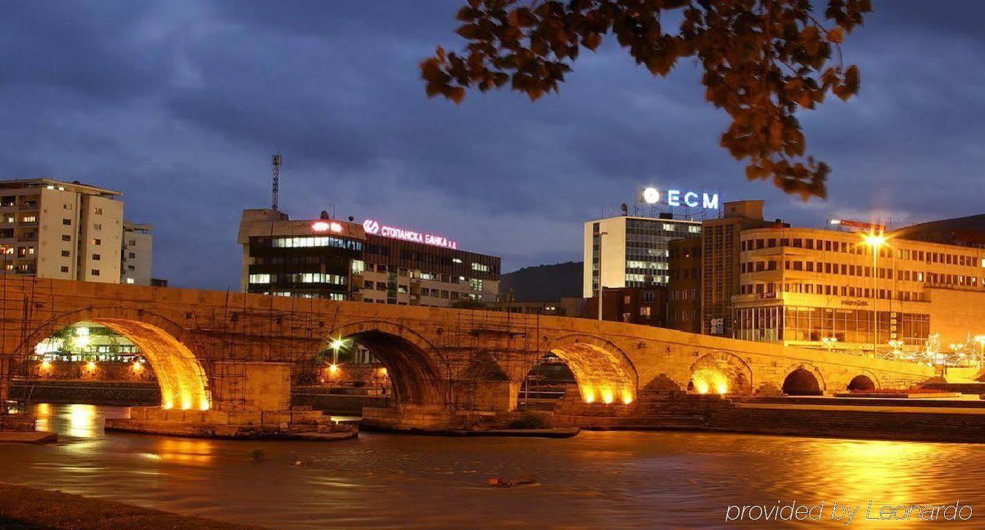 Duvet Center Hotel Skopje Exterior foto